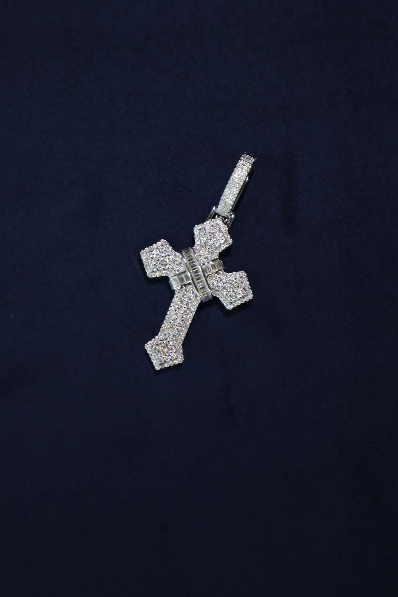 Bangle Cross Moissanite Pendant