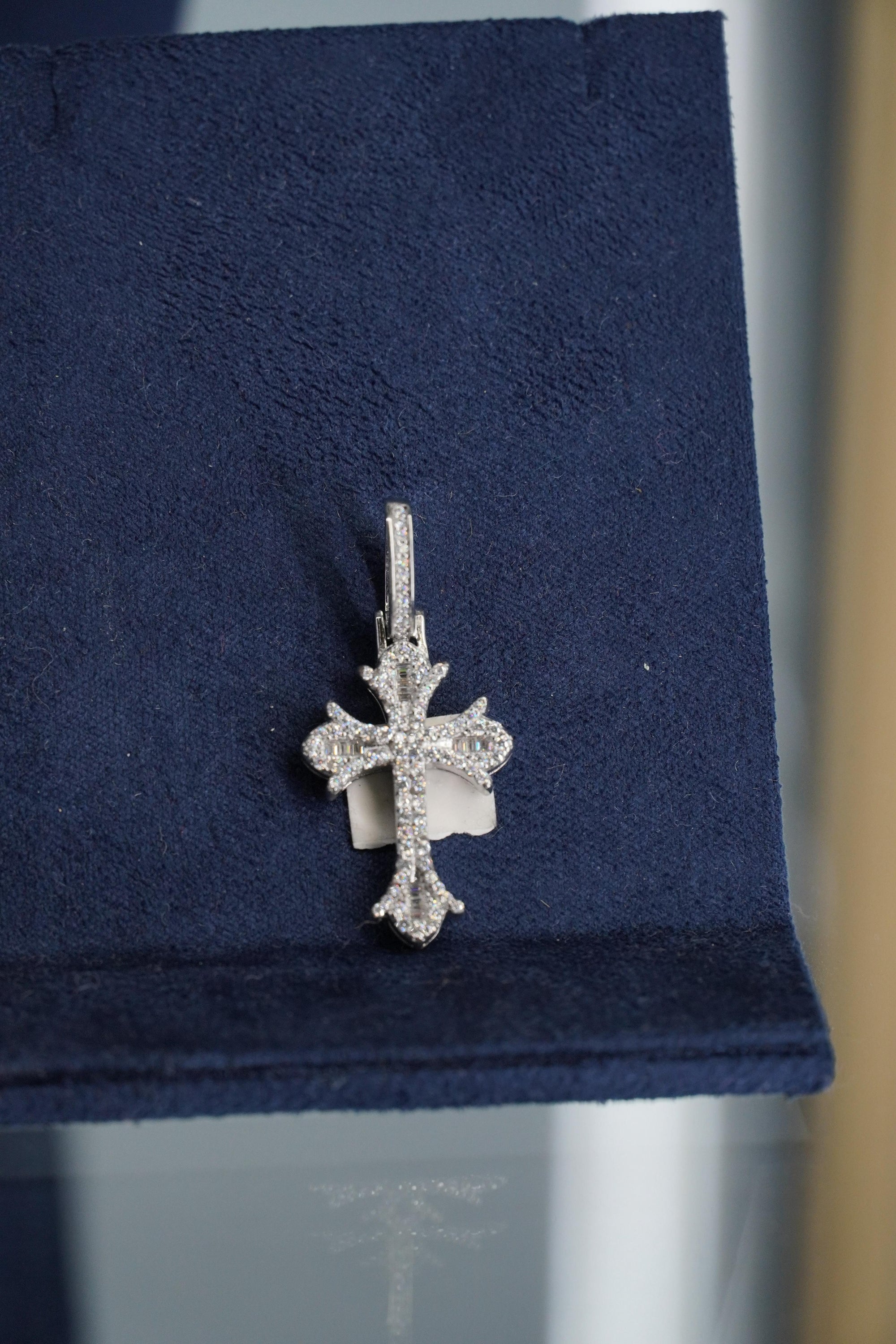 Gothic Small Cross Moissanite Pendant