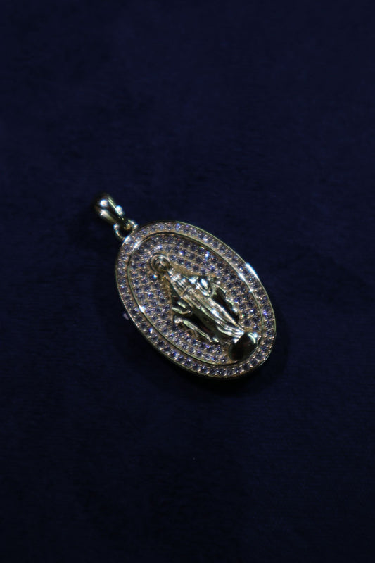 Filled Maria Iced Pendant