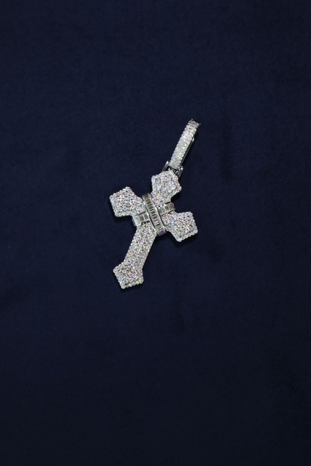 Bangle Cross Moissanite Pendant
